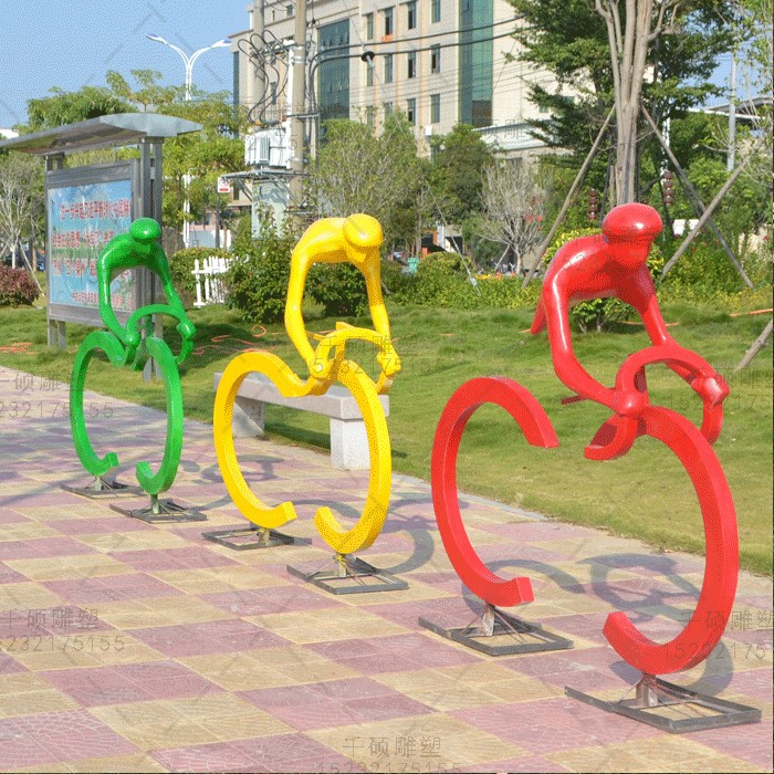 城市运动人雕塑