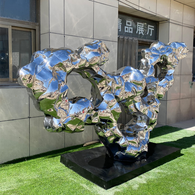 大型不锈钢太湖石雕塑(图2)